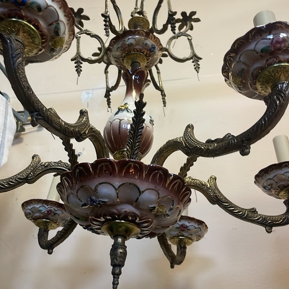 VTG CHANDELIER MISSING PCS